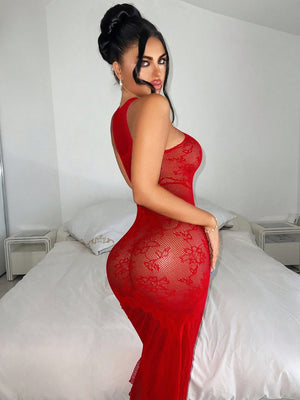 ❤️ The Scarlett Obsession Lace Gown